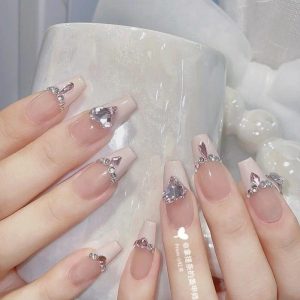 Royal Nude Crystal