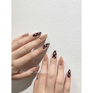 Simple Rebel Nails
